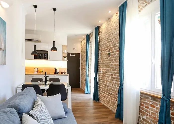 Monfrina 1, Luxury Old Town Near Apartamento