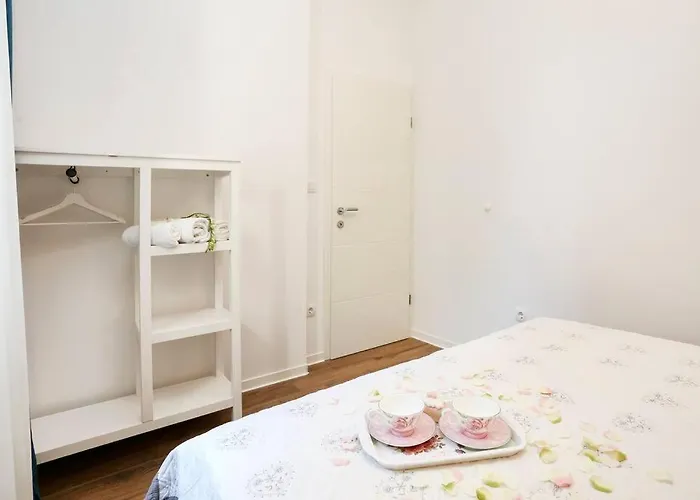 Monfrina 1, Luxury Old Town Near Apartamento