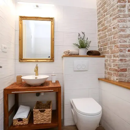 Monfrina 1, Luxury Old Town Near Apartment Split