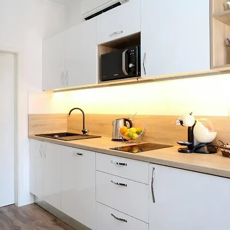Monfrina 1, Luxury Old Town Near Apartment Split