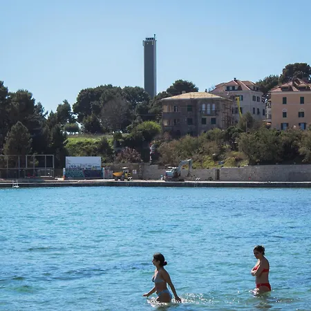 Monfrina 1, Luxury Old Town Near Appartement