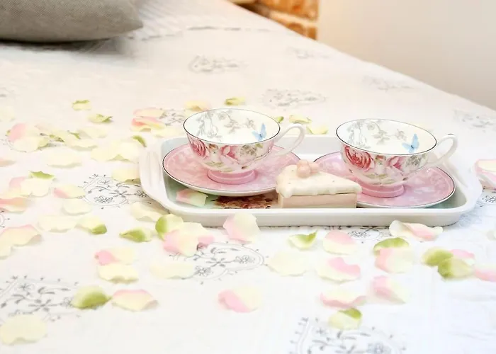 Monfrina 1, Luxury Old Town Near *